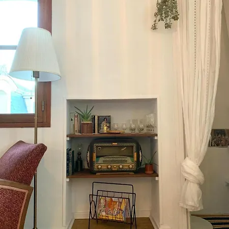 Vintage - Train Station & Comedie Apartment